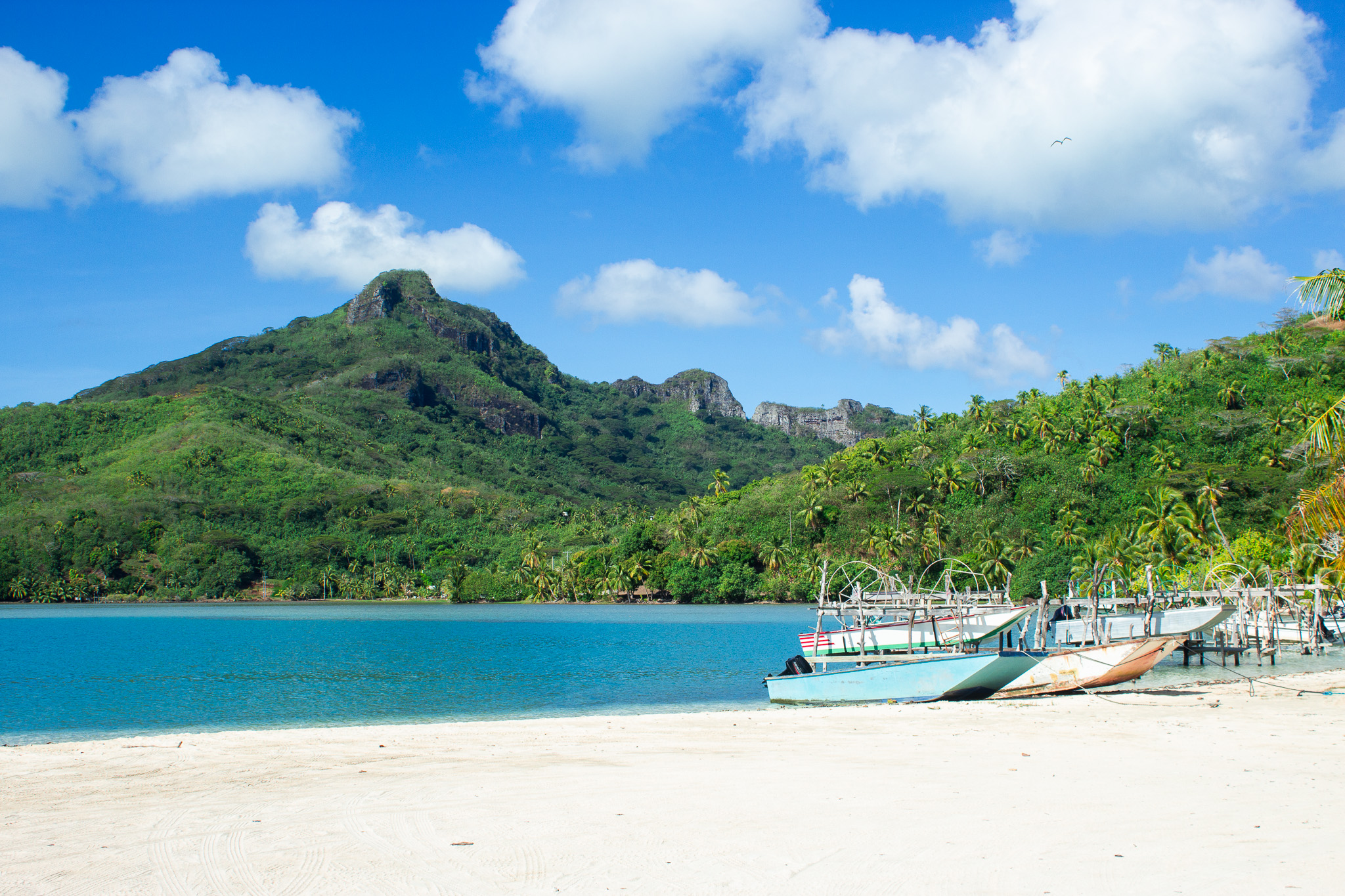 Plage et bateaux de Maupiti