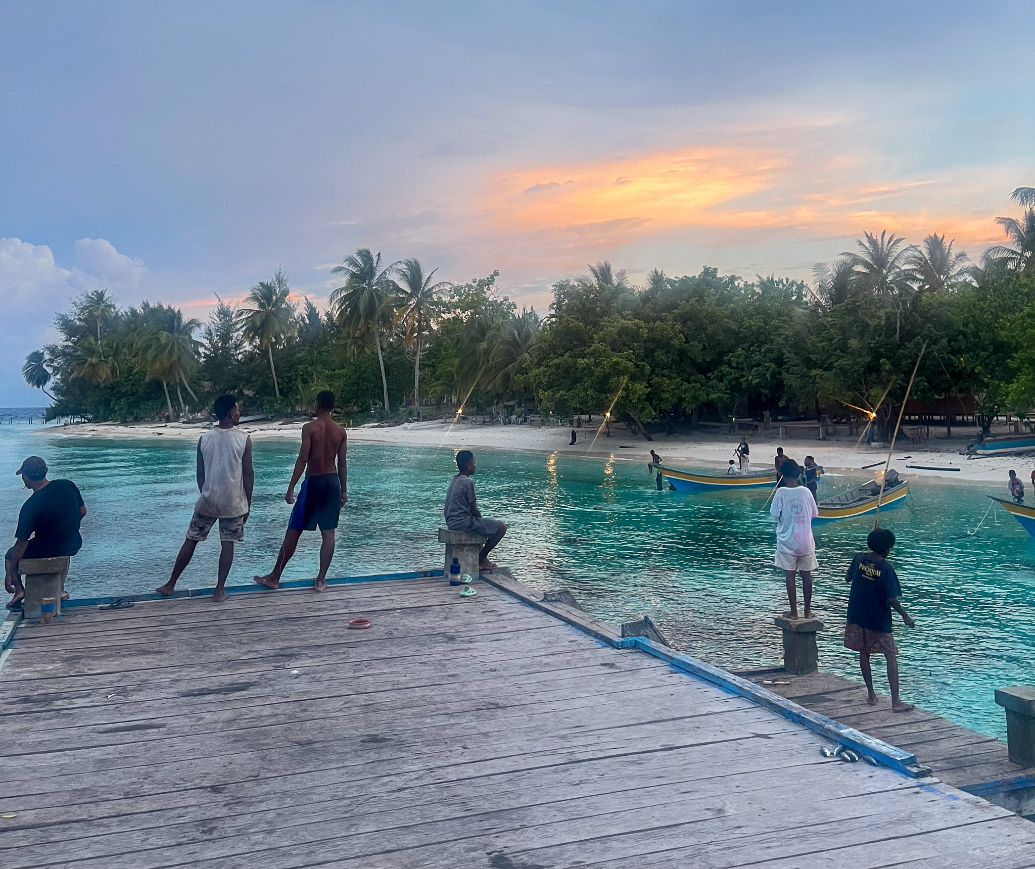 Pêcheurs au village à Fam aux Raja Ampat