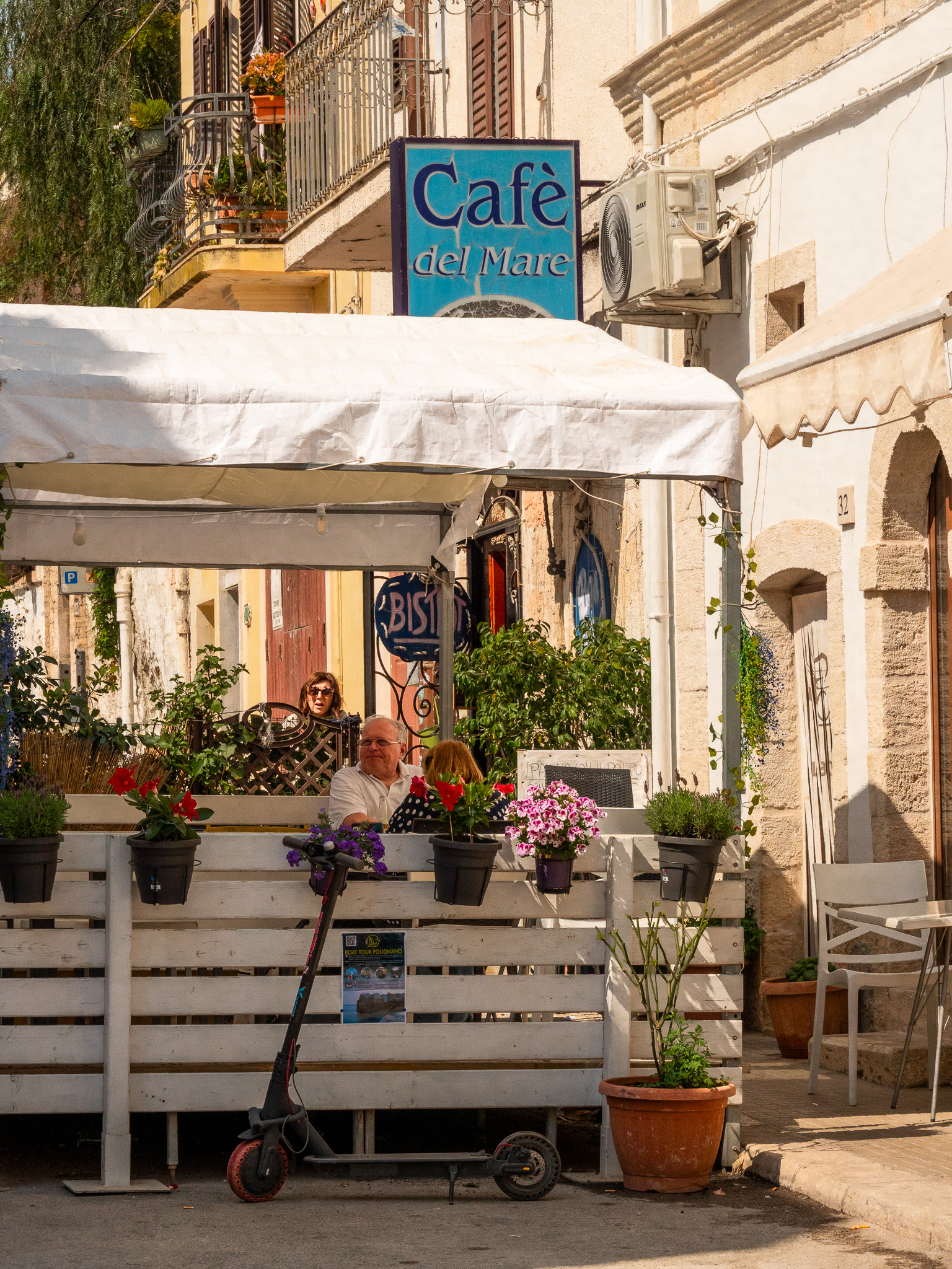 Café Polignano A Mare
