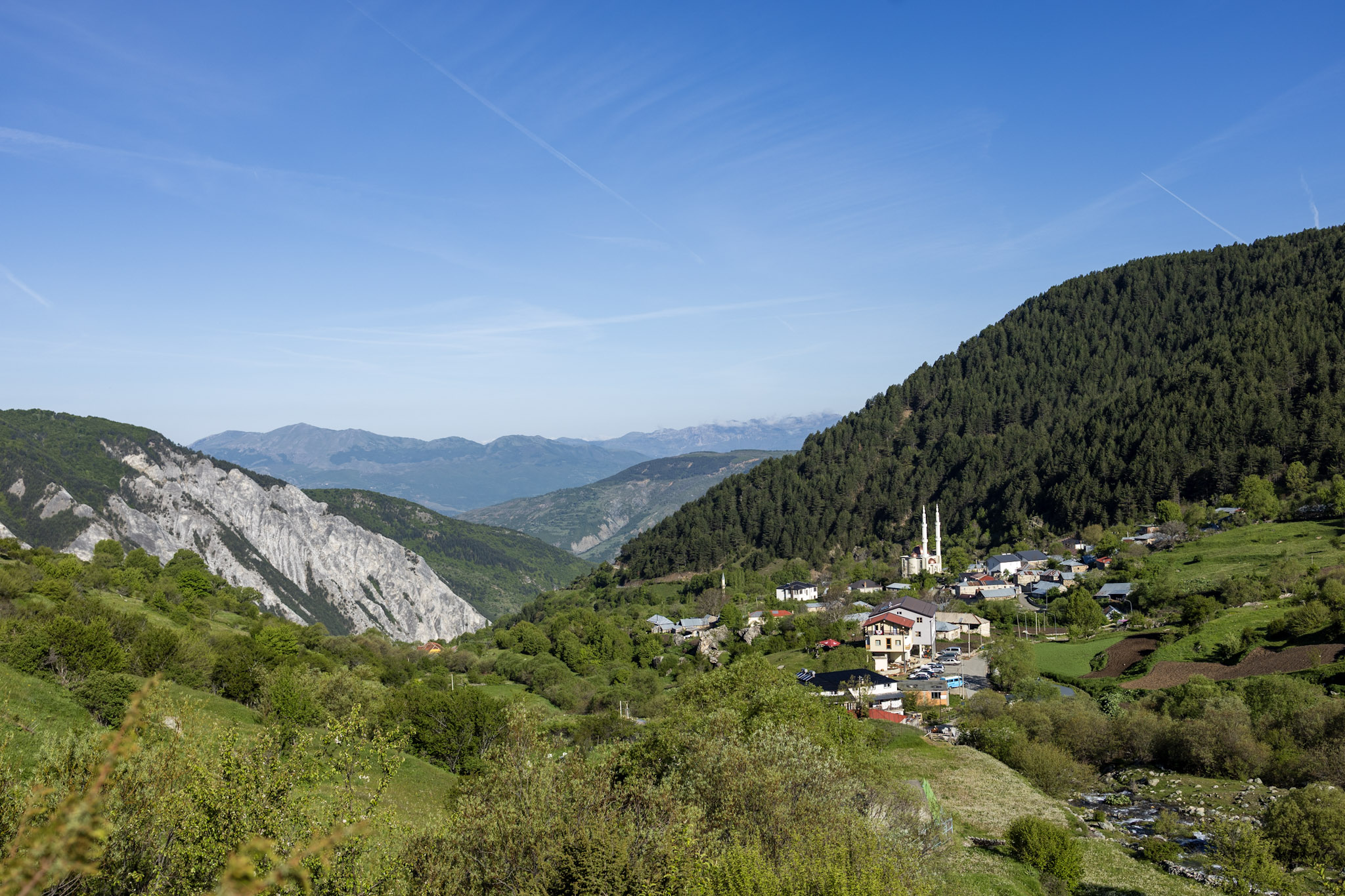 Village de Radomirë