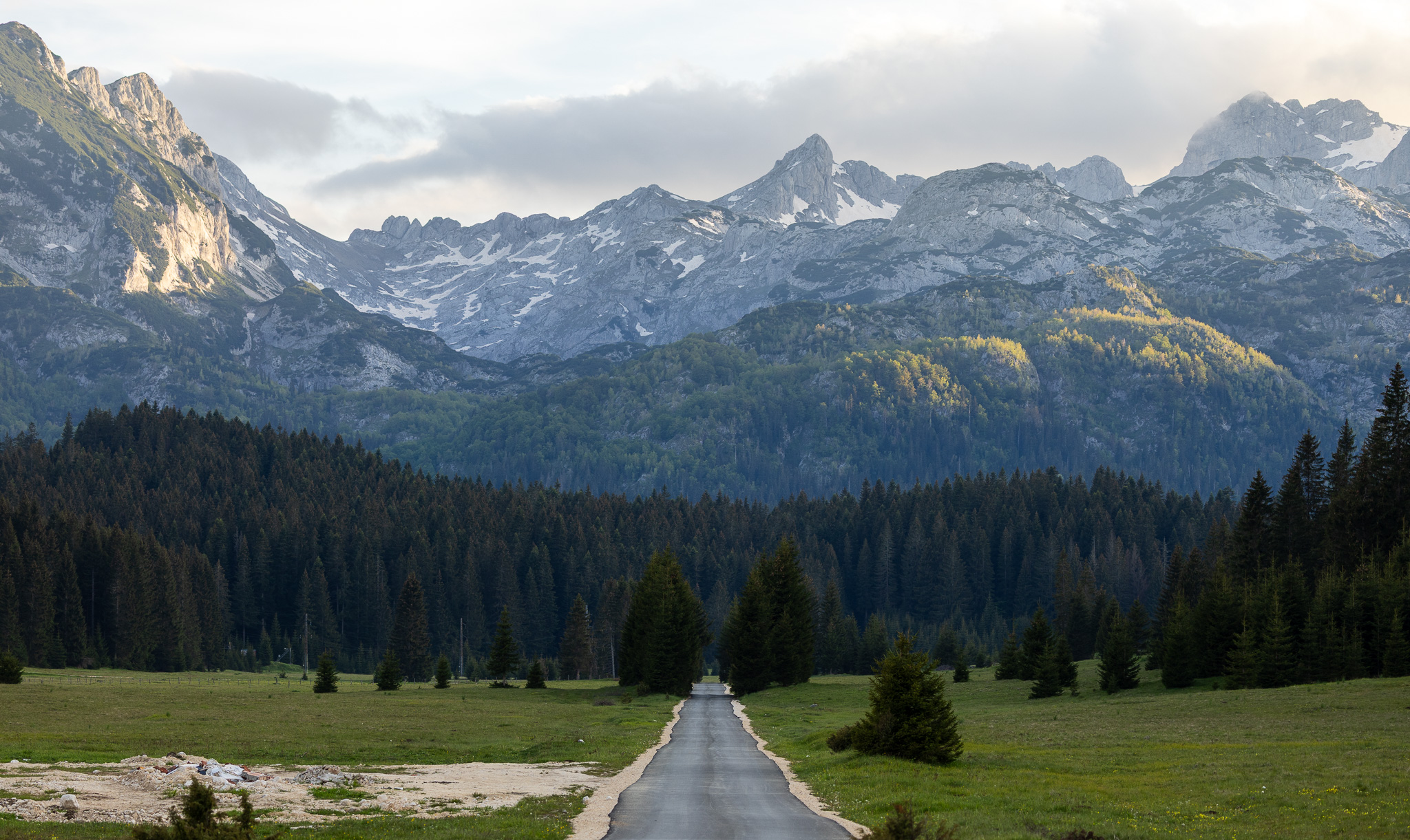 Route au Monténégro